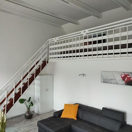 Nautica Tarello - Casa Ena Beb Bed & Breakfast Viverone Eksteriør bilde