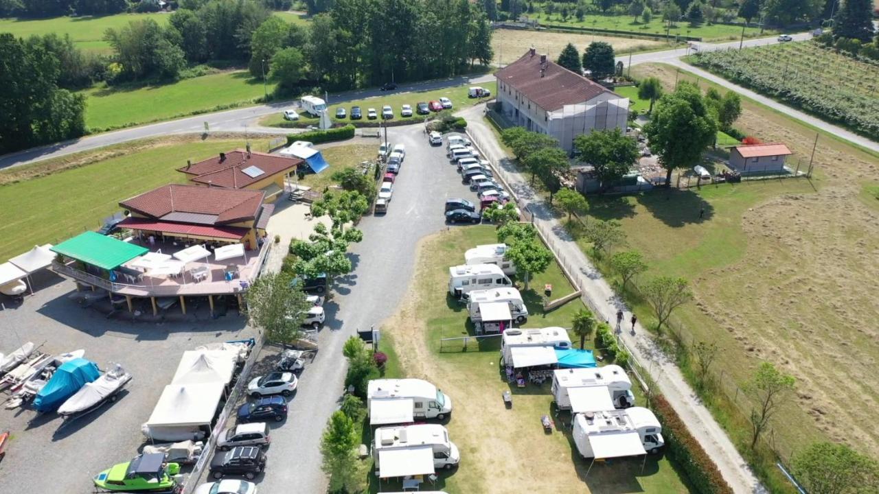 Nautica Tarello - Casa Ena Beb Bed & Breakfast Viverone Eksteriør bilde
