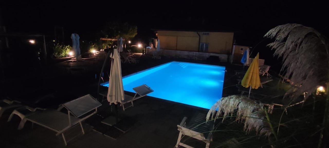 Nautica Tarello - Casa Ena Beb Bed & Breakfast Viverone Eksteriør bilde