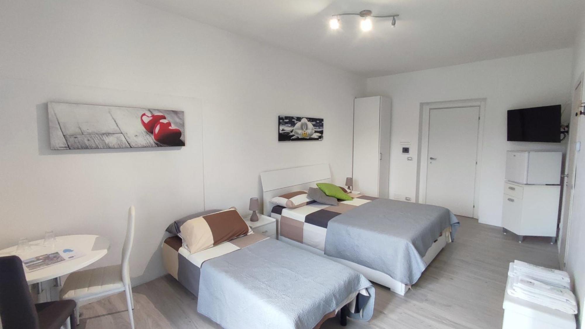 Nautica Tarello - Casa Ena Beb Bed & Breakfast Viverone Eksteriør bilde